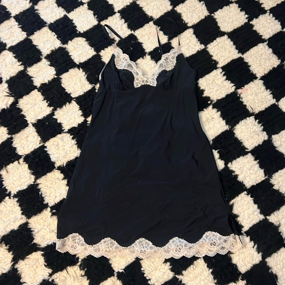 Slip in perfect condition